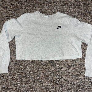 Nike Grey Crop Top Crewneck Size M